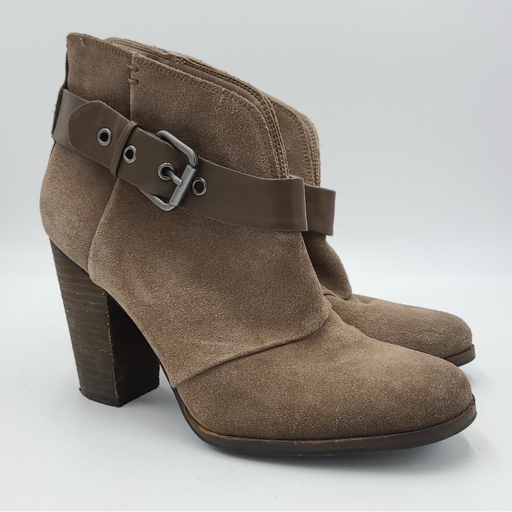 BCBG Paris Kerinax Heeled Bootie Womens 8